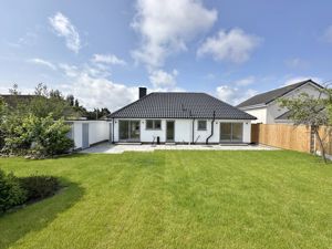 Photo 26- click for photo gallery